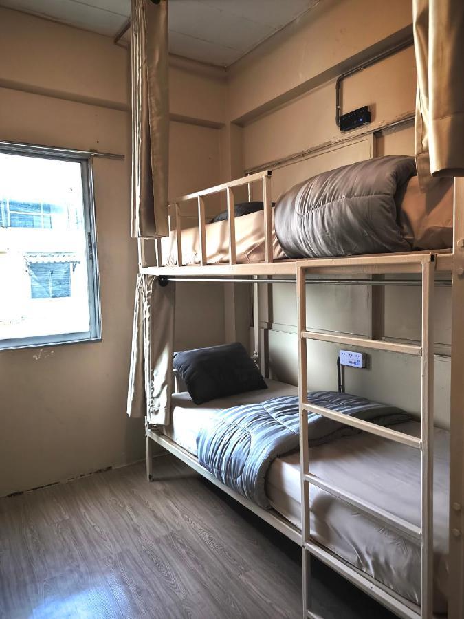 Youyen Hostel Бангкок Экстерьер фото