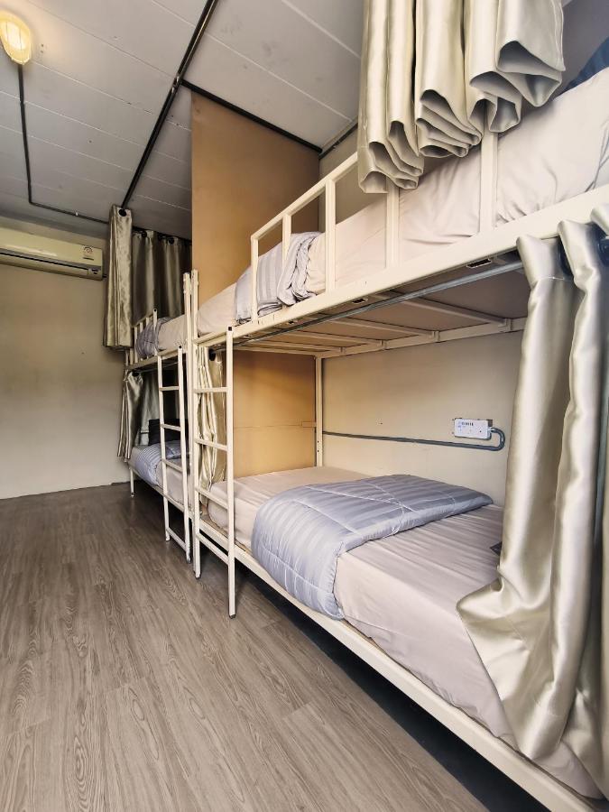 Youyen Hostel Бангкок Экстерьер фото